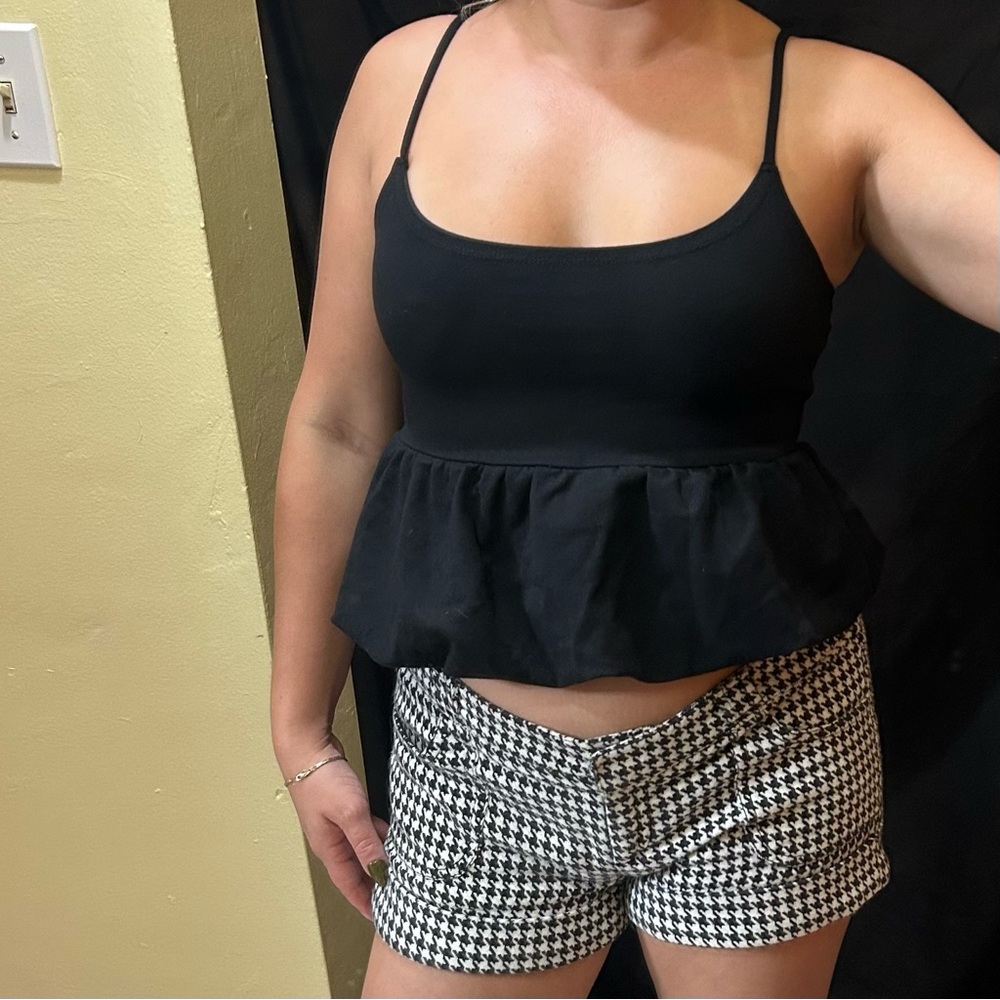 Frankee & Skylarr Women’s M Black Peplum Dressy Spaghetti Strap Adjustable Top